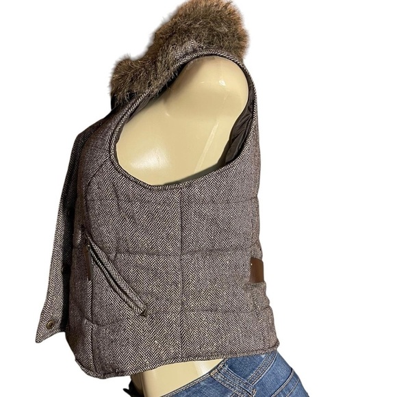 FOREVER 21 - Picture 6 of 7